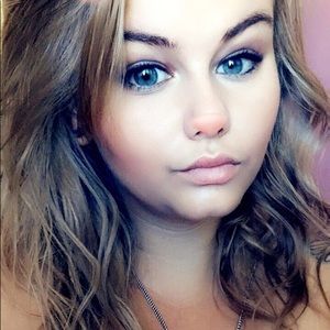 Meet your Posher, Krissy